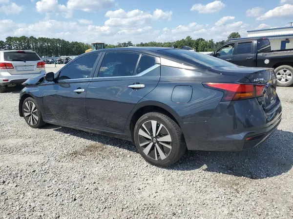 1N4BL4DV4MN313158 2021 NISSAN ALTIMA - Image 2
