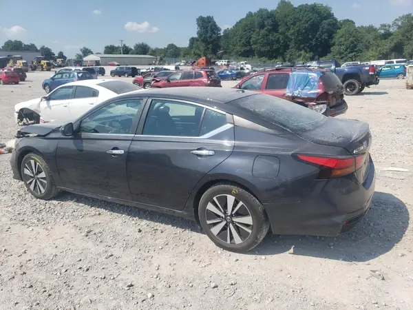 1N4BL4DV4MN319008 2021 NISSAN ALTIMA - Image 2