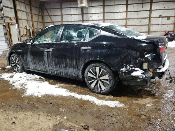 1N4BL4DV4MN319056 2021 NISSAN ALTIMA - Image 2