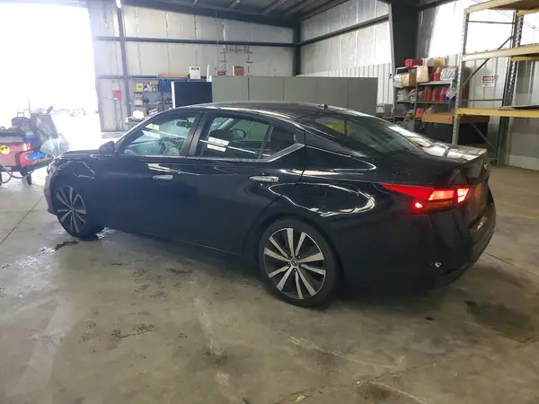 1N4BL4DV4MN329134 2021 NISSAN ALTIMA - Image 2