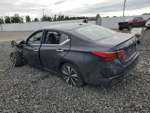1N4BL4DV4MN329389 2021 NISSAN ALTIMA - Image 2