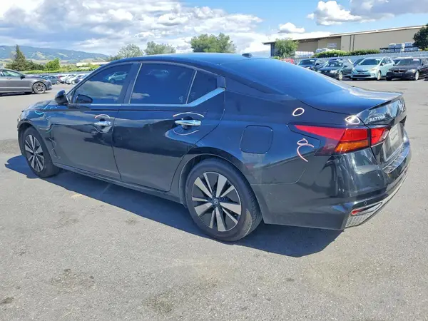 1N4BL4DV4MN335242 2021 NISSAN ALTIMA - Image 2