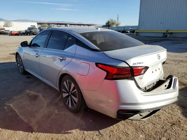 1N4BL4DV4MN341705 2021 NISSAN ALTIMA - Image 2