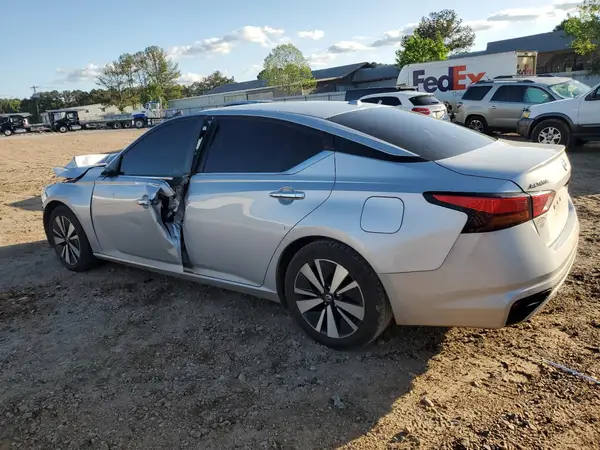 1N4BL4DV4MN359542 2021 NISSAN ALTIMA - Image 2