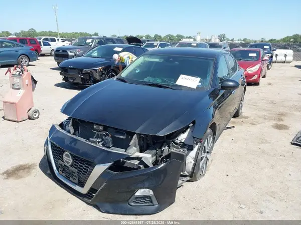 1N4BL4DV4MN367253 2021 NISSAN ALTIMA - Image 2