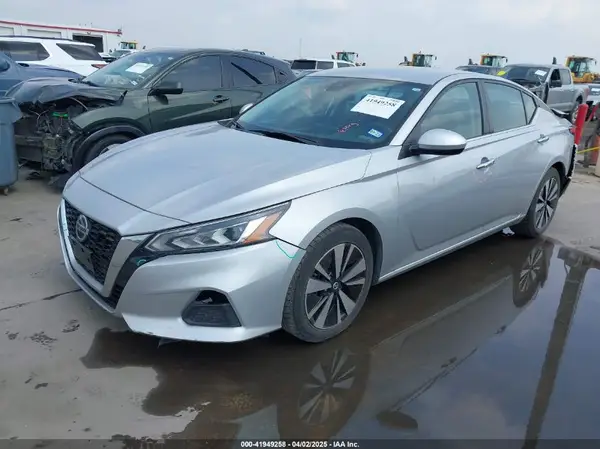 1N4BL4DV4MN369004 2021 NISSAN ALTIMA - Image 2