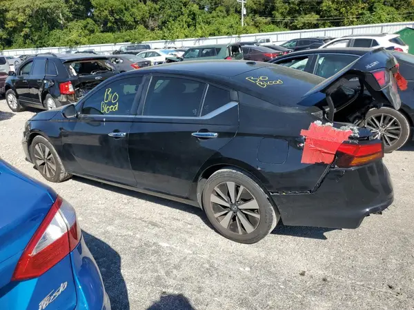 1N4BL4DV4MN375787 2021 NISSAN ALTIMA - Image 2