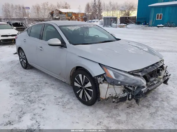 1N4BL4DV4MN391004 2021 NISSAN ALTIMA - Image 1