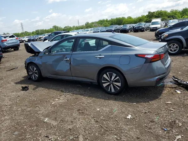 1N4BL4DV4MN408979 2021 NISSAN ALTIMA - Image 2