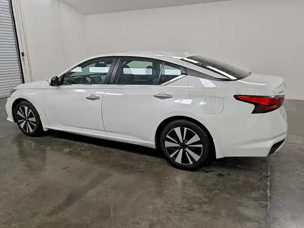 1N4BL4DV4MN419044 2021 NISSAN ALTIMA - Image 2