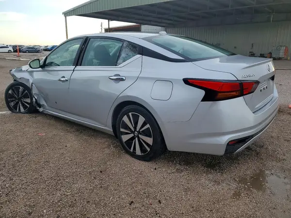1N4BL4DV4NN308303 2022 NISSAN ALTIMA - Image 2