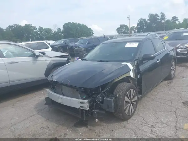 1N4BL4DV4NN313632 2022 NISSAN ALTIMA - Image 2