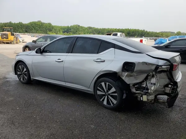 1N4BL4DV4NN324596 2022 NISSAN ALTIMA - Image 2