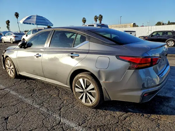 1N4BL4DV4NN414878 2022 NISSAN ALTIMA - Image 2