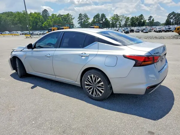 1N4BL4DV4PN351476 2023 NISSAN ALTIMA - Image 2