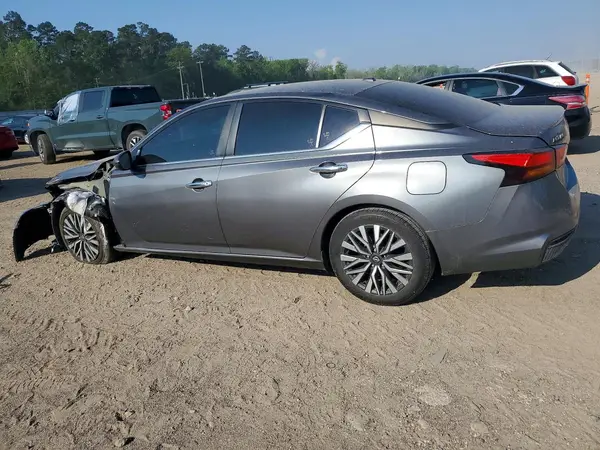 1N4BL4DV4PN378662 2023 NISSAN ALTIMA - Image 2