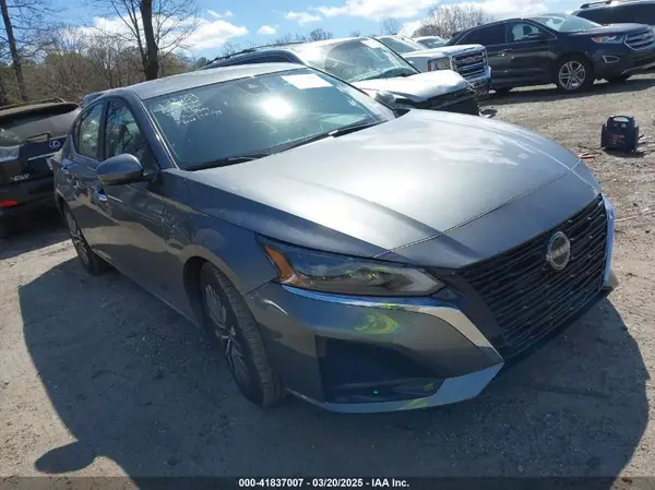 1N4BL4DV4PN390701 2023 NISSAN ALTIMA - Image 1