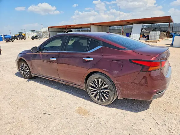 1N4BL4DV4PN410333 2023 NISSAN ALTIMA - Image 2
