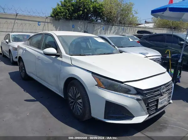 1N4BL4DV4PN421378 2023 NISSAN ALTIMA - Image 1