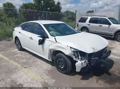1N4BL4DV4PN421557 2023 NISSAN ALTIMA
