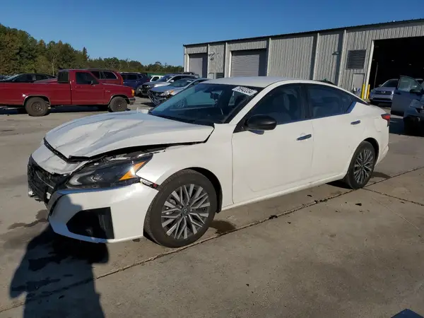 1N4BL4DV4RN304547 2024 NISSAN ALTIMA - Image 1