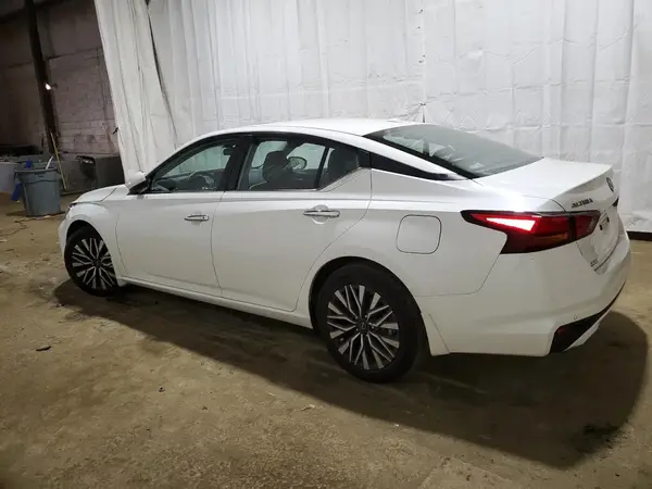 1N4BL4DV4RN318982 2024 NISSAN ALTIMA - Image 2
