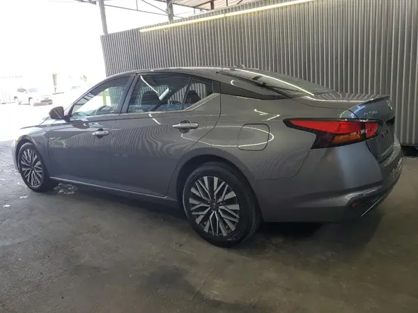 1N4BL4DV4RN333384 2024 NISSAN ALTIMA - Image 2