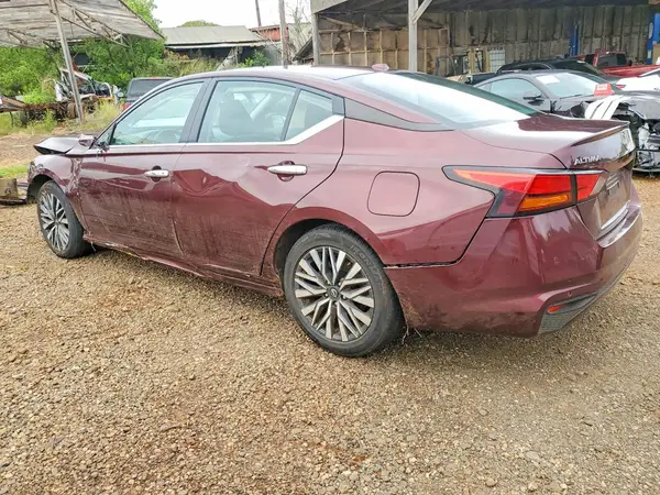 1N4BL4DV4RN336835 2024 NISSAN ALTIMA - Image 2