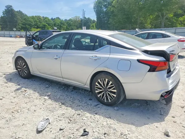 1N4BL4DV4RN341498 2024 NISSAN ALTIMA - Image 2