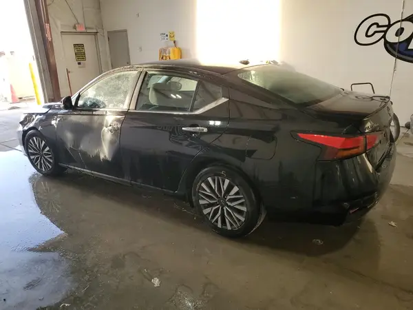 1N4BL4DV4RN348628 2024 NISSAN ALTIMA - Image 2