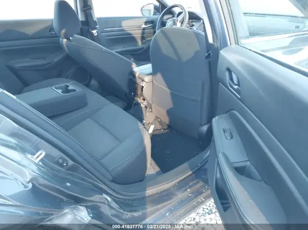 1N4BL4DV4RN356549 2024 NISSAN ALTIMA - Image 8