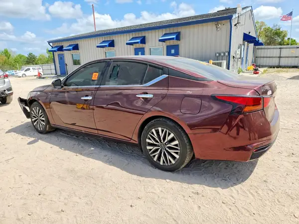 1N4BL4DV4RN358690 2024 NISSAN ALTIMA - Image 2