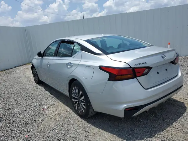 1N4BL4DV4RN362576 2024 NISSAN ALTIMA - Image 2