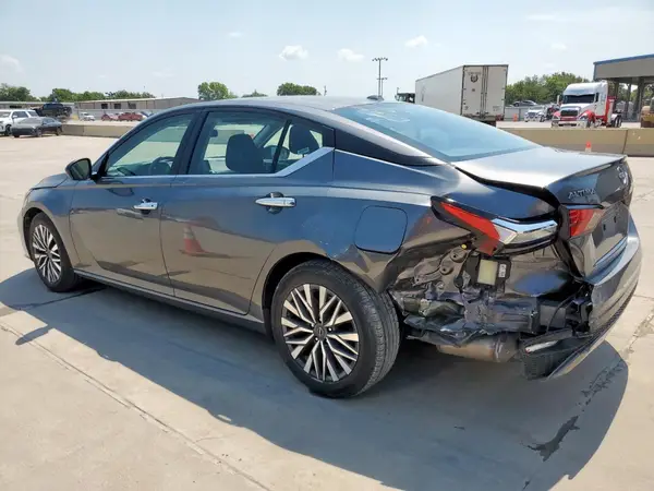 1N4BL4DV4RN364103 2024 NISSAN ALTIMA - Image 2