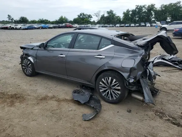 1N4BL4DV4RN364764 2024 NISSAN ALTIMA - Image 2