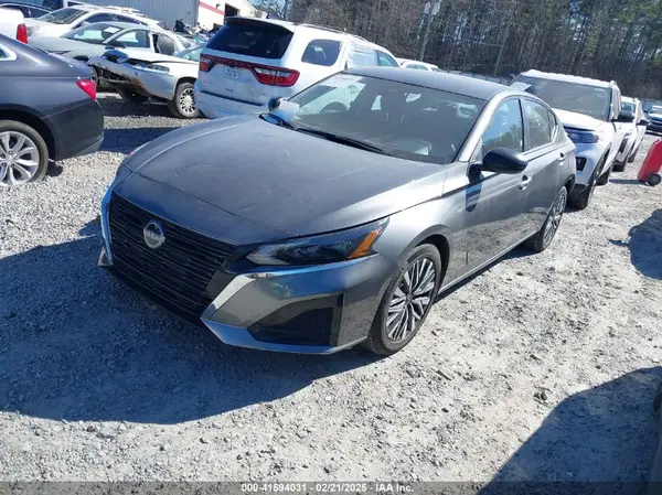 1N4BL4DV4RN364912 2024 NISSAN ALTIMA - Image 2