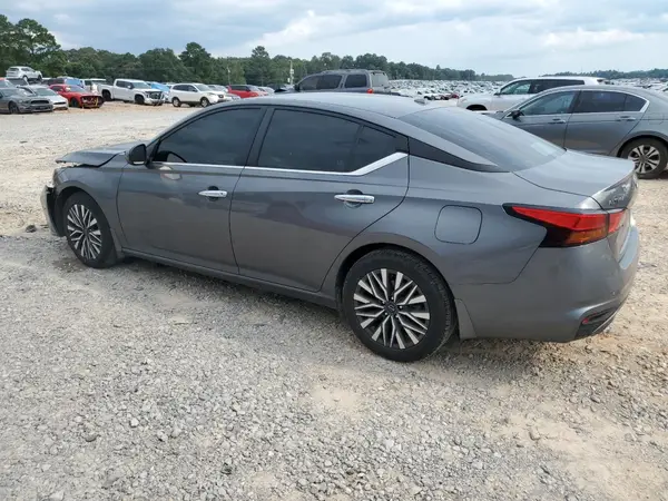 1N4BL4DV4RN368328 2024 NISSAN ALTIMA - Image 2