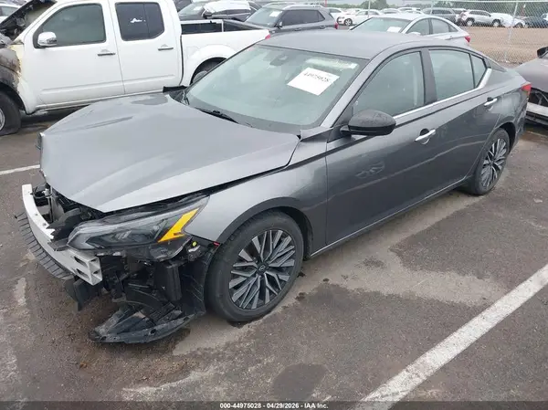 1N4BL4DV4RN371018 2024 NISSAN ALTIMA - Image 2