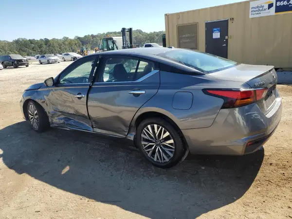 1N4BL4DV4RN371844 2024 NISSAN ALTIMA - Image 2