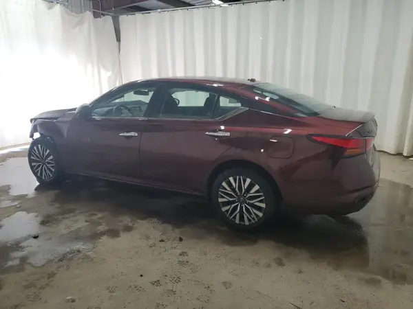 1N4BL4DV4RN372752 2024 NISSAN ALTIMA - Image 2