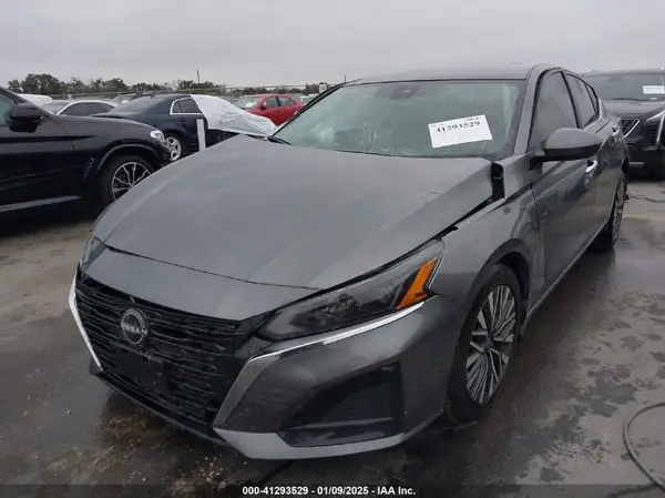 1N4BL4DV4RN376672 2024 NISSAN ALTIMA - Image 2