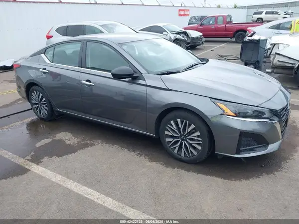 1N4BL4DV4RN385646 2024 NISSAN ALTIMA - Image 1