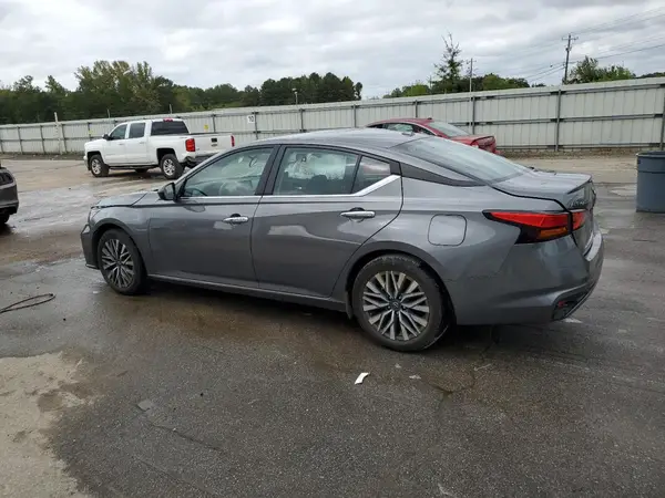 1N4BL4DV4RN400890 2024 NISSAN ALTIMA - Image 2