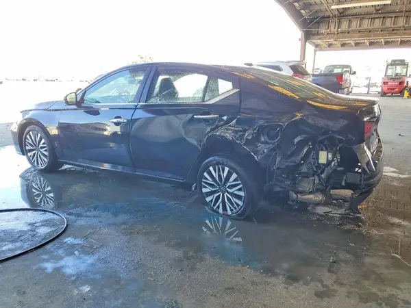 1N4BL4DV4RN409458 2024 NISSAN ALTIMA - Image 2
