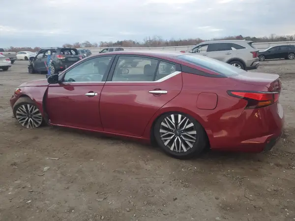 1N4BL4DV4SN304036 2025 NISSAN ALTIMA - Image 2
