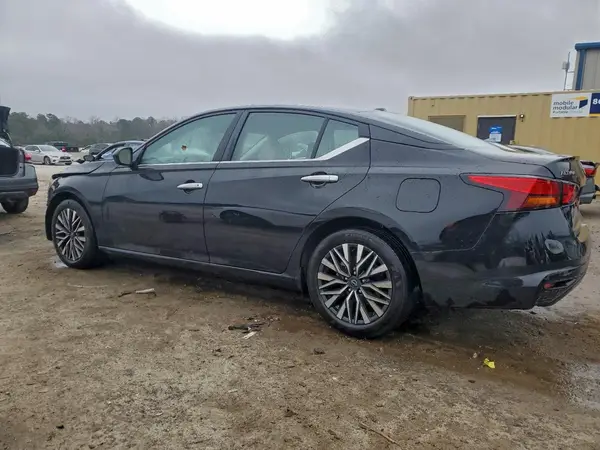 1N4BL4DV4SN304263 2025 NISSAN ALTIMA - Image 2
