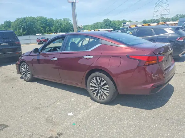 1N4BL4DV4SN306367 2025 NISSAN ALTIMA - Image 2