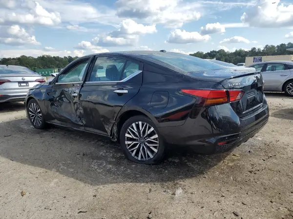 1N4BL4DV4SN328546 2025 NISSAN ALTIMA - Image 2