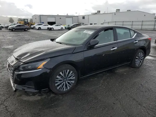 1N4BL4DV4SN328627 2025 NISSAN ALTIMA - Image 1