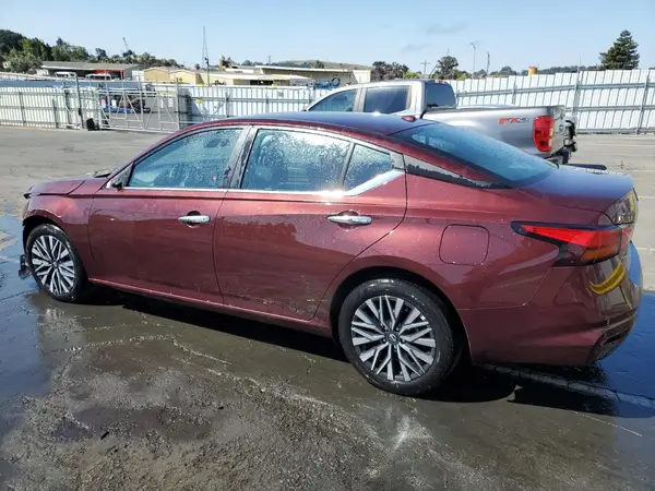 1N4BL4DV4SN333987 2025 NISSAN ALTIMA - Image 2
